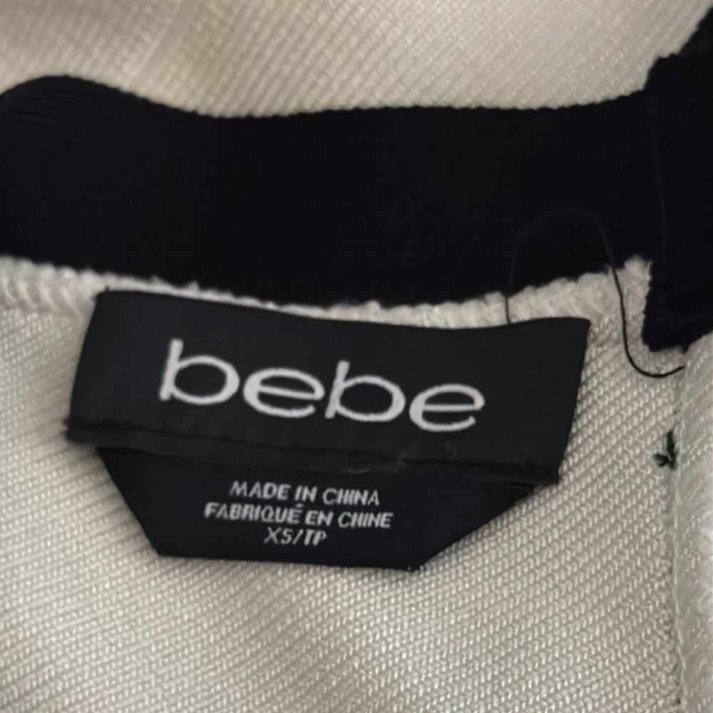 BEBE Black‎ White Bodycon Mini Dress Bandage Size XS Party Girls Night Out Sexy - Picture 7 of 7